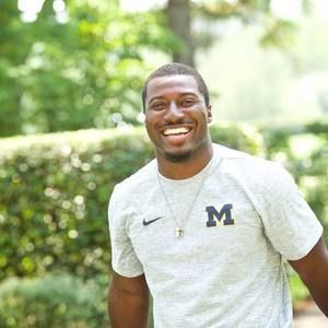 Meet your Posher, Raymond